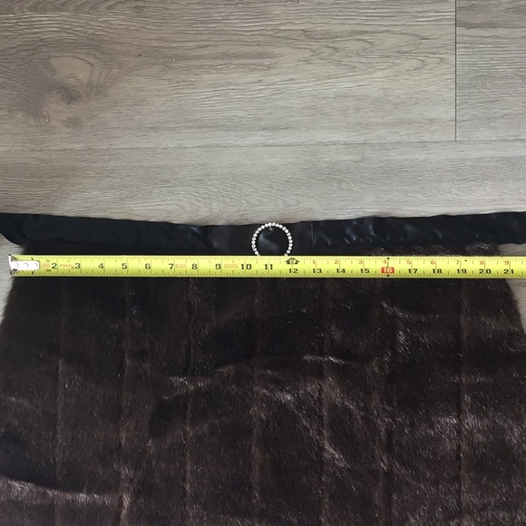 HOLIDAY APRON Faux Mink Fur Diamond rhinestone Buckle Diva Hostess Halloween - Picture 9 of 9